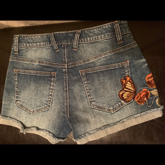 Jean shorts - Picture 2 of 2
